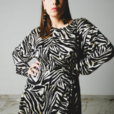 Ofelia dress - vestito ampio con cintura in vita e manica lunga - zebrato