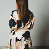 Ofelia dress mini- vestito ampio con cintura in vita e manica lunga - Fantasia animalier in satin (Copia)