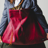 10 - NOMAD RUBY PINK – Borsa Maxi Reversibile in Pelle Bordeaux Effetto Rettile e Pelle Rosa