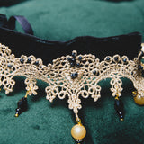 117 Collana chocker 100% Handmade con nastrino in velluto e passamaneria con ricami e pendenti