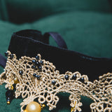 117 Collana chocker 100% Handmade con nastrino in velluto e passamaneria con ricami e pendenti