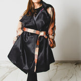 11 - Trench Sartoriale Oversize “Watson” – Pezzo Unico nero con jacquard