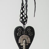 124 Collana 100% Handmade con passamaneria nera e cuore centrale in pelle nera con croce argento