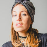 1284 Fascia modellabile per capelli invernale in lana gessata e tessuto effetto metallizzato