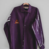 132 Camicia vintage viola taglio maschile YSL con dipinto sulla schiena  TG L - occhio e serpenti con strass