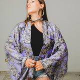 Kimono GUSTAVO sartoriale lungo in seta lilla con fantasia savana