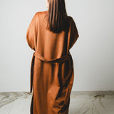 22 - KINTSUGI – Cappotto Kimono Sartoriale in Lana Vergine e Pelle Cognac