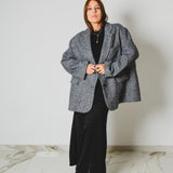 23 - Giacca NORA Sartoriale Donna Oversize in Lana Vergine  – Modello Scatoletta Le Peg spinata grigia con strass neri