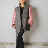Vintage upcycling men's jacket grey with modified sleeves in pink jacquard