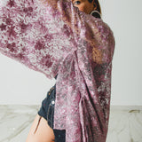 Long tailored kimono in black sequins with embroidered flowers