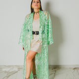 36 Kimono gioiello GUSTAVO sartoriale con ricami di paillettes verde chiaro
