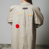 385 Beige upcycling vintage trench coat with raglan sleeves, rhinestones and hand-painted illustration - size 46/48