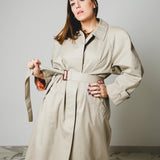 385 Beige upcycling vintage trench coat with raglan sleeves, rhinestones and hand-painted illustration - size 46/48