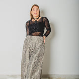 38 - Pantalone palazzo NICOLE  sartoriale in taffetà effetto rigido fantasia animalier astratta