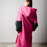 CAPPOTTO WRAP IN LANA ROSA BUBBLE CON MANICA A CONTRASTO GRIGIA