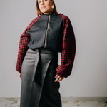 Bomber sartoriale imbottito in lana nero e bordeaux - double face