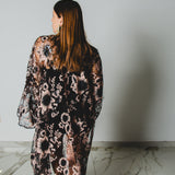 42 Kimono gioiello GUSTAVO sartoriale con pizzo e paillettes nere e rosa