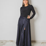 431 – CARMEN SKIRT | Gonna lunga a ruota in lana e seta blu con spacco effetto denim | Taglia 44–48