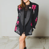 539 Giacca smoking nera doppiopetto con fiori dipinti a mano e strass - tg 50 -