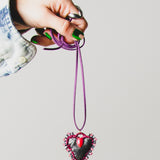 Collana  Handmade con nastrino in camoscio viola e cuoricino argento ricamato a mano con pietra centrale