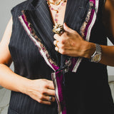 725- Gilet Vintage Gessato con Rever Ricamato – One of a Kind Tg 48