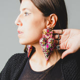 75 Orecchini grandi a forma di cuore in pelle con paillettes ricamate - rosa