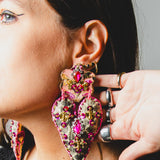 75 Orecchini grandi a forma di cuore in pelle con paillettes ricamate - rosa