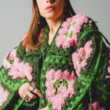 Cardigan Grace - couture artigianale in pura lana verde e rosa – Pezzo unico