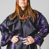 7 - Trench Sartoriale Oversize “Watson” – Nero e Viola | Pezzo Unico