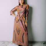 SOFT dress - Vestito con scollo a V/rotondo lungo con maniche a 3/4 fantasia in maglina elasticizzata in lurex dai colori caldi
