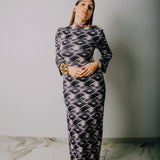 SOFT dress - Vestito con scollo a V/rotondo lungo con maniche a 3/4 fantasia in maglina elasticizzata in lurex viola,panna e nero
