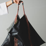 9 - NOMAD BLACK & WHITE – Borsa Maxi Reversibile in Pelle Pied-de-Poule e Pelle Nera
