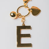 Portachiavi / Charms dorato per borsa con lettera iniziale E